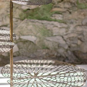 Desserte à étages en métal